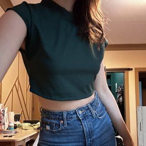 crop top